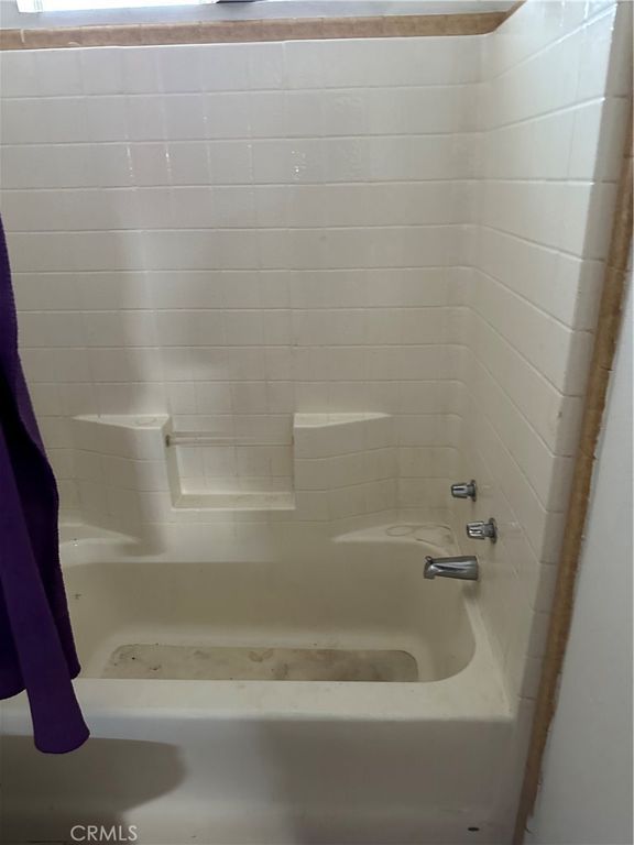 Image 34 of property listing at 43043 Ardia Road, Hemet, CA 92544