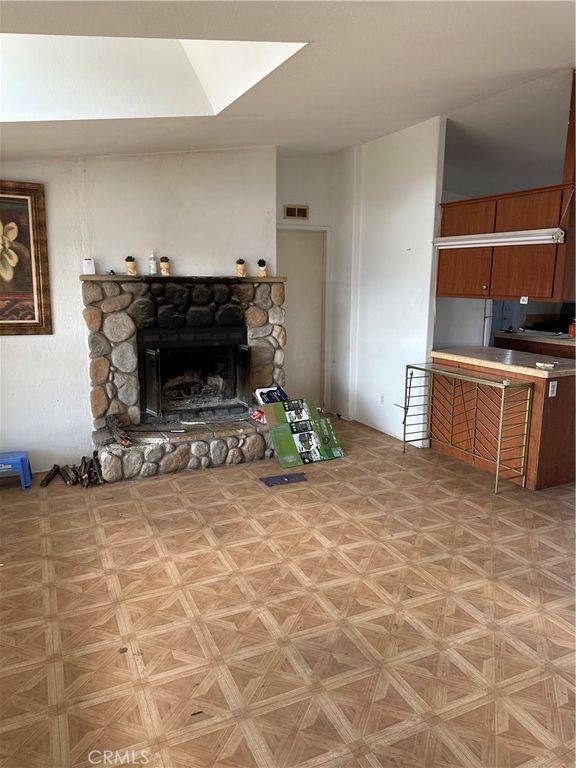 Image 40 of property listing at 43043 Ardia Road, Hemet, CA 92544