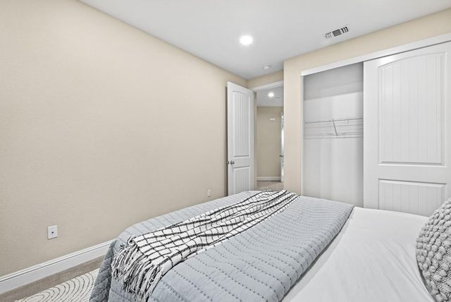 2036 Aragon Drive, Pittsburg, CA 94565