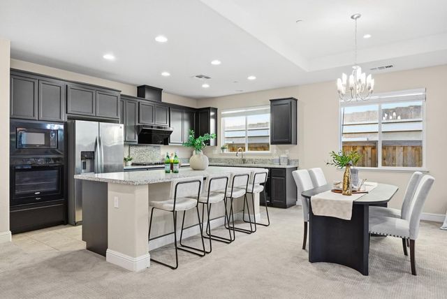2036 Aragon Drive, Pittsburg, CA 94565