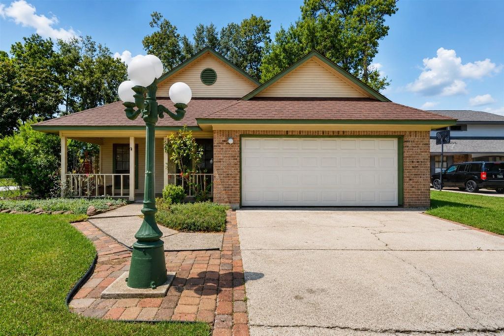 15903 Cape Hope Street, Crosby, TX 77532