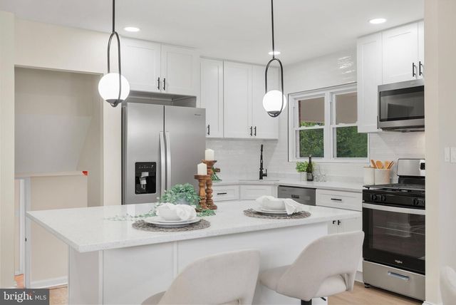 922 VANDERWOOD RD, Catonsville, MD 21228