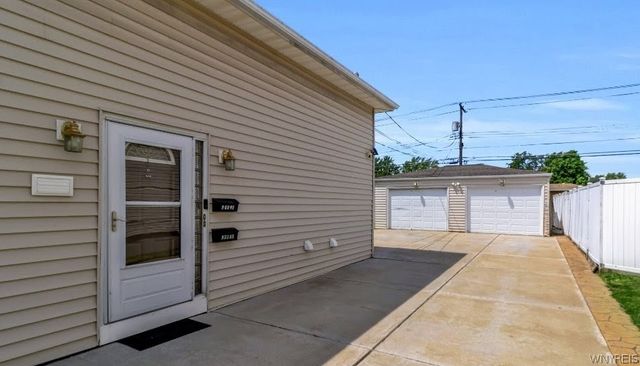288 Meadowlawn Road, Cheektowaga, NY 14225