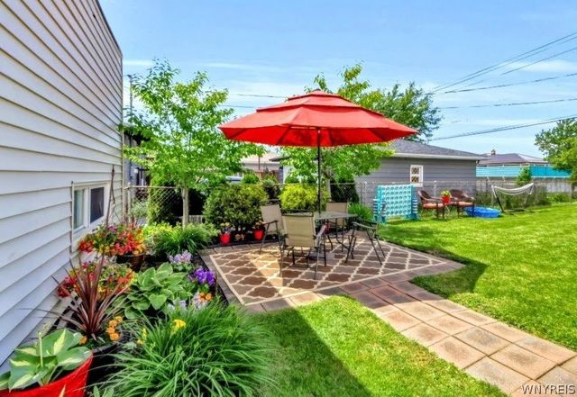 288 Meadowlawn Road, Cheektowaga, NY 14225