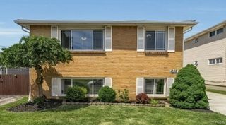288 Meadowlawn Road, Cheektowaga, NY 14225