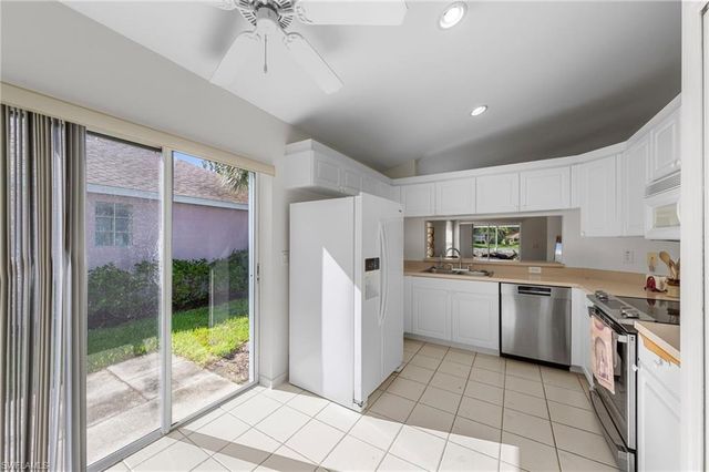 14932 Sterling Oaks DR, Naples, FL 34110