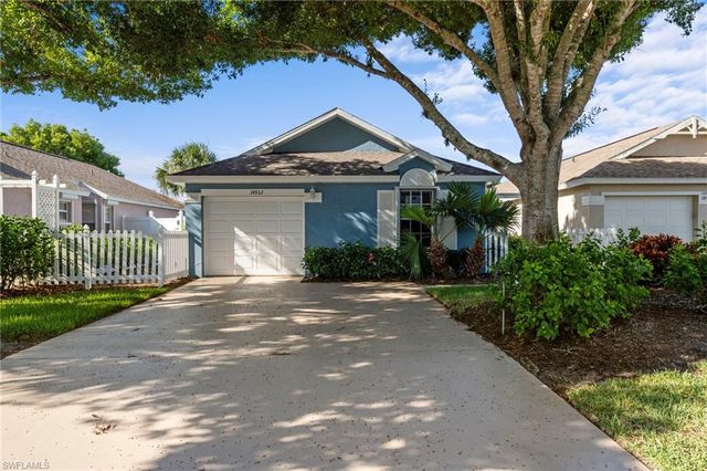14932 Sterling Oaks DR, Naples, FL 34110