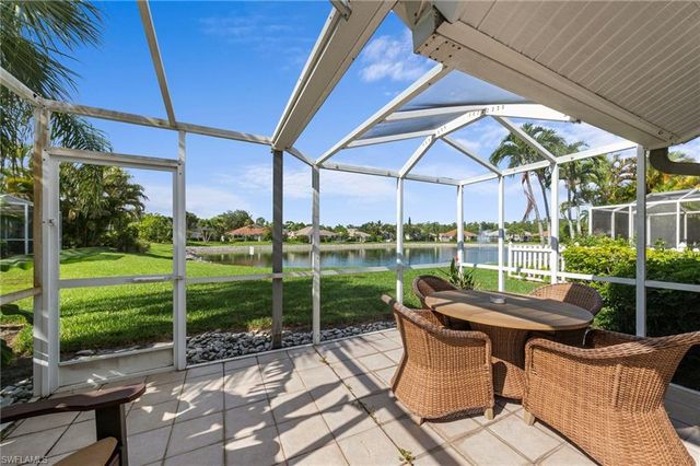 14932 Sterling Oaks DR, Naples, FL 34110