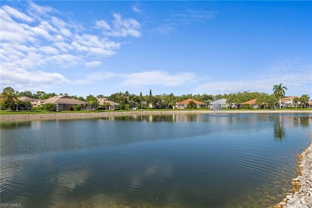 14932 Sterling Oaks DR, Naples, FL 34110