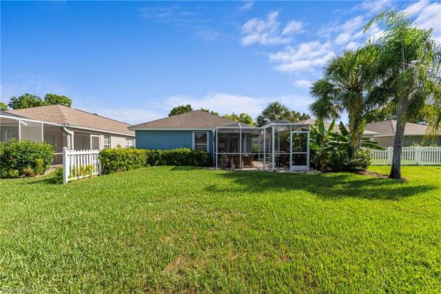 14932 Sterling Oaks DR, Naples, FL 34110