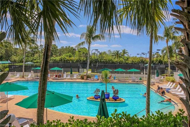 14932 Sterling Oaks DR, Naples, FL 34110