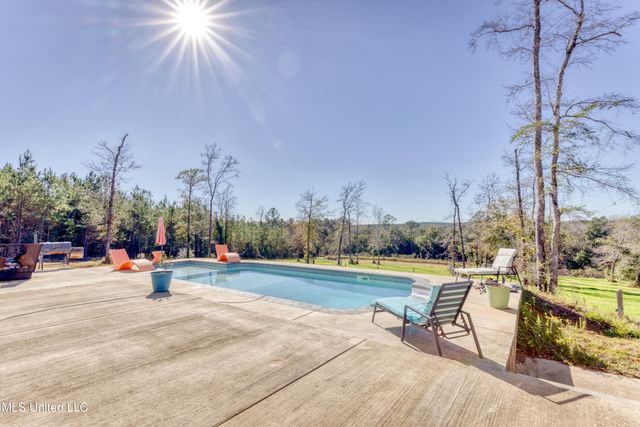 20915 Busby Road, Vancleave, MS 39565