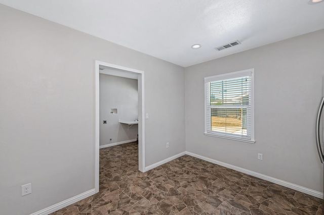 241 Mission St, Lodi, CA 95240