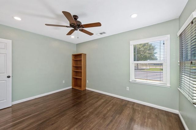 241 Mission St, Lodi, CA 95240