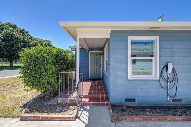 241 Mission St, Lodi, CA 95240