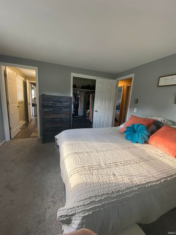 6211 Allenwood Drive, Fort Wayne, IN 46835
