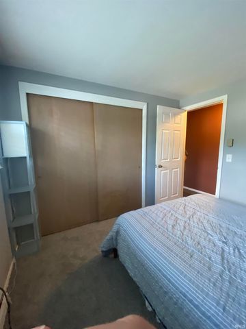 6211 Allenwood Drive, Fort Wayne, IN 46835
