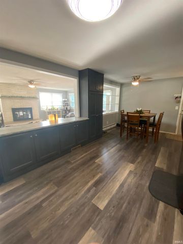 6211 Allenwood Drive, Fort Wayne, IN 46835