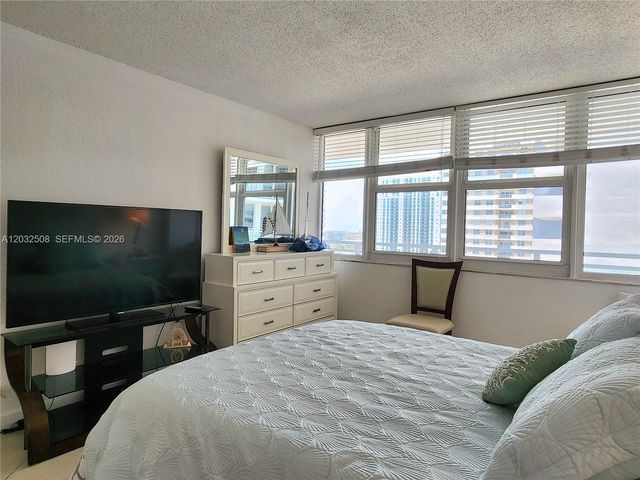 2030 S Ocean Dr 1405, Hallandale Beach, FL 33009