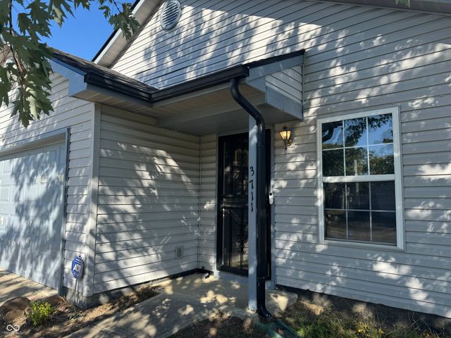 3711 Rock Maple Drive, Indianapolis, IN 46235