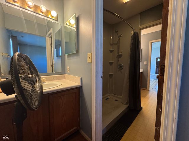 3711 Rock Maple Drive, Indianapolis, IN 46235