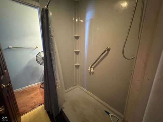 3711 Rock Maple Drive, Indianapolis, IN 46235