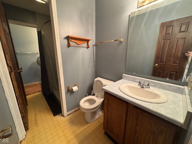 3711 Rock Maple Drive, Indianapolis, IN 46235