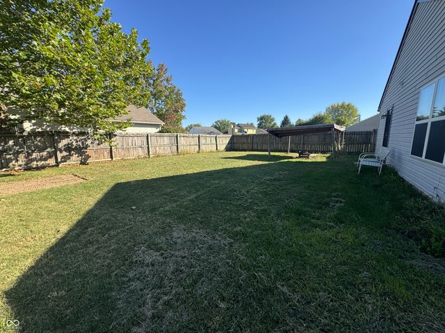 3711 Rock Maple Drive, Indianapolis, IN 46235