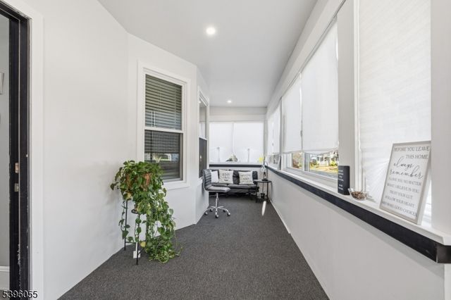 106 W Gibbons St, Linden City, NJ 07036