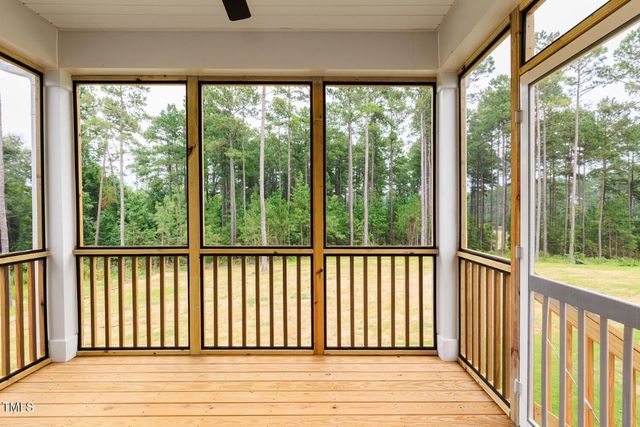 266 Golfview Avenue, Benson, NC 27504