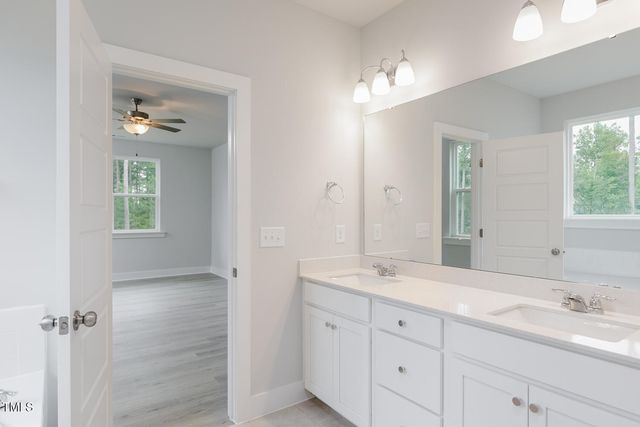 266 Golfview Avenue, Benson, NC 27504