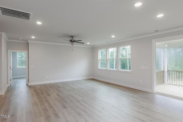 266 Golfview Avenue, Benson, NC 27504