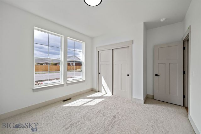 1511 Gunslinger Lane, Belgrade, MT 59714