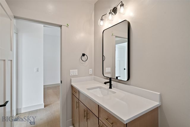 1511 Gunslinger Lane, Belgrade, MT 59714