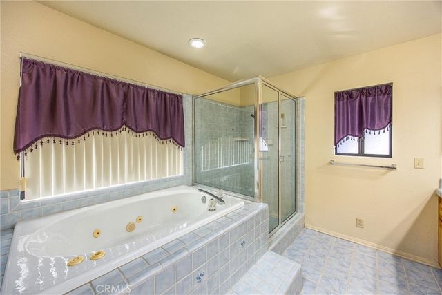 16466 Tude, Apple Valley, CA 92307