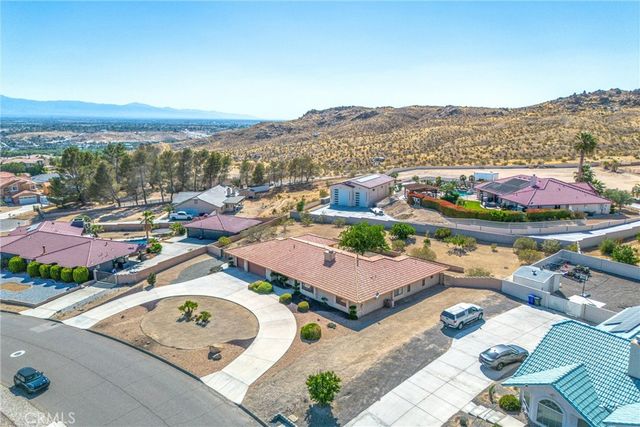 16466 Tude, Apple Valley, CA 92307