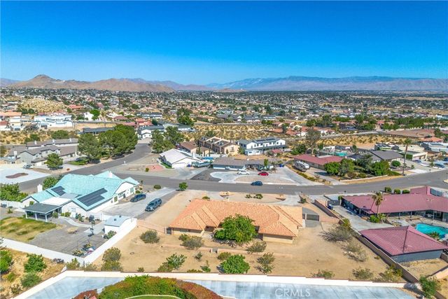 16466 Tude, Apple Valley, CA 92307