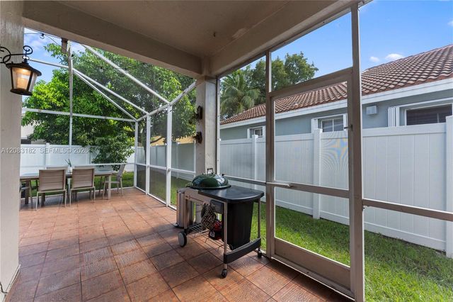 840 Falling Water Road 840, Weston, FL 33326