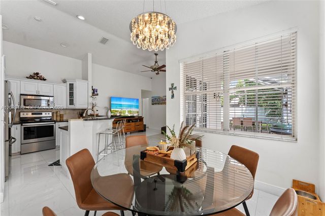 840 Falling Water Road 840, Weston, FL 33326