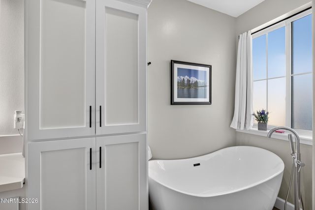 1654 Kiss Lane, Minden, NV 89423