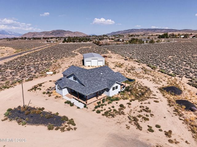 1654 Kiss Lane, Minden, NV 89423