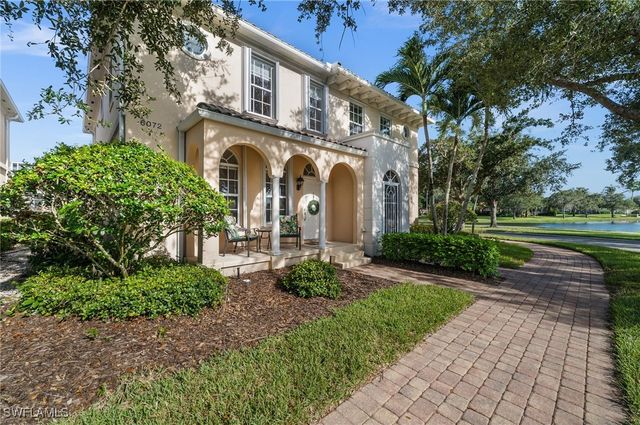 6072 Towncenter CIR, Naples, FL 34119