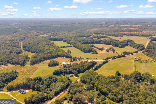 63 Lazy B Drive, Hartwell, GA 30643