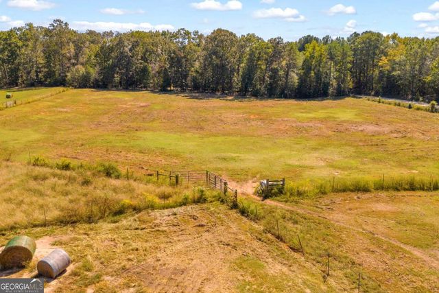 63 Lazy B Drive, Hartwell, GA 30643