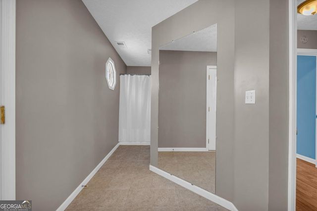 63 Lazy B Drive, Hartwell, GA 30643