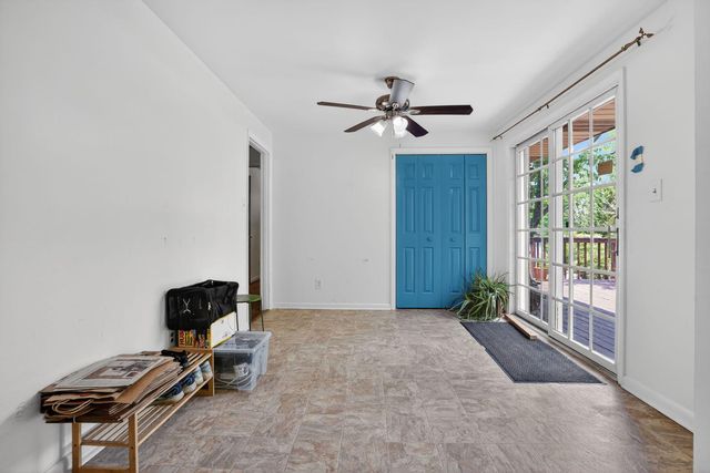 812 GRANT ST, Herndon, VA 20170