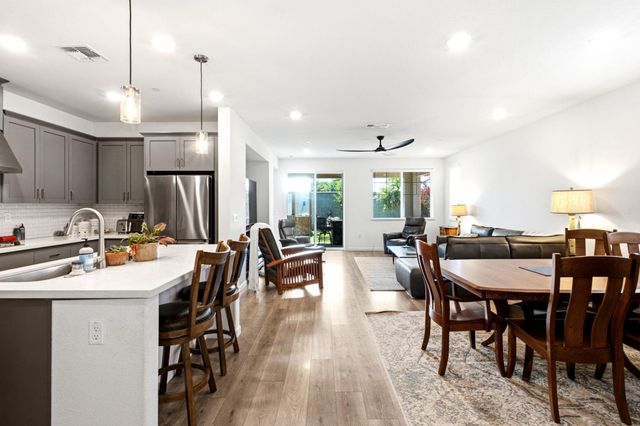 1399 Carson River Loop, Lincoln, CA 95648