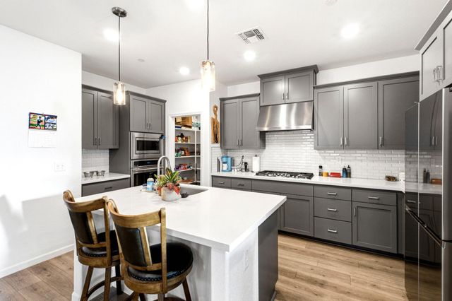 1399 Carson River Loop, Lincoln, CA 95648