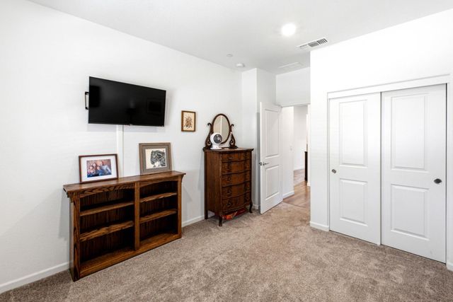 1399 Carson River Loop, Lincoln, CA 95648