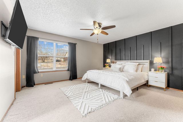 106 S Elm Street, Blue Eye, MO 65611